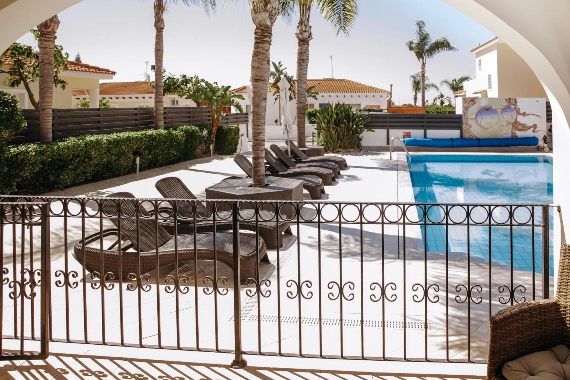 Sunset Villa Private Complex Heated Pool Айя-Напа Экстерьер фото